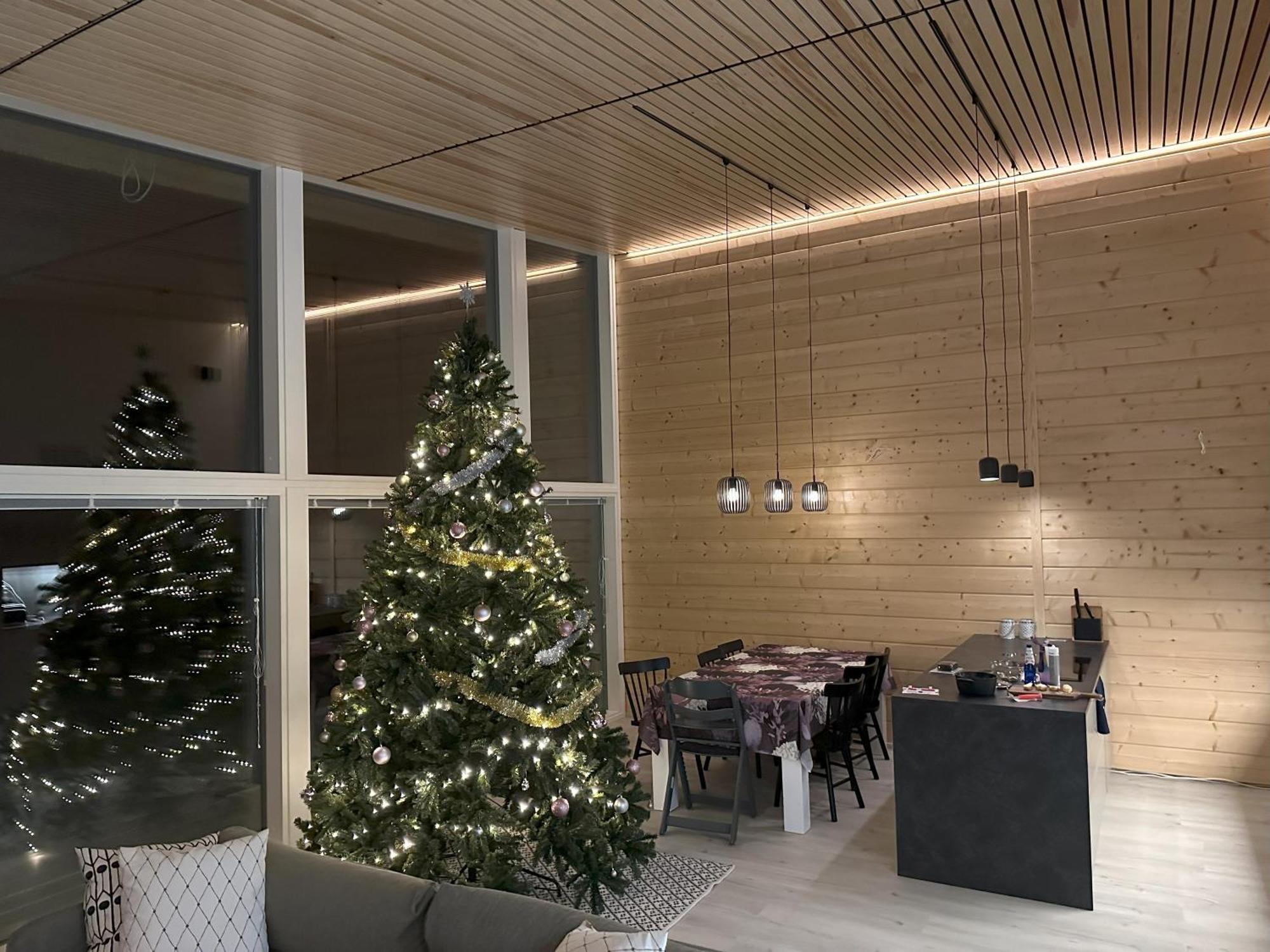 Lakeside Lodge Norvis Rovaniemi Exterior photo